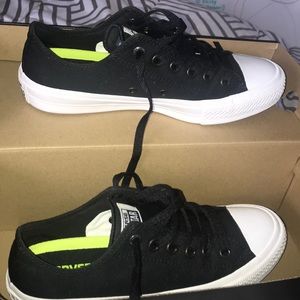 Black converse, Chuck Taylor II  (w8, m6)